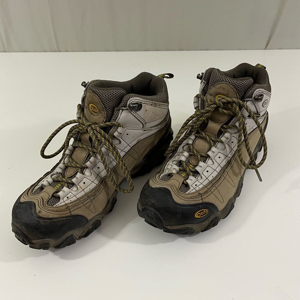 Oboz Women's Brown Tan Hiking Boots - Winter & Rain Ready